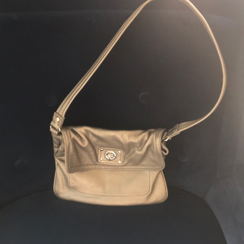 Marc by Marc Jacob’s, metallic gray, turn lock, shoulder bag